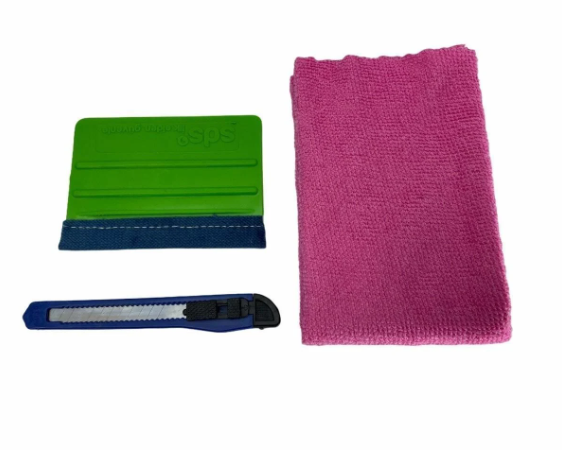 Bajaj Dominar Monster Energy Design Kırmızı - Siyah Renkli Sticker Set